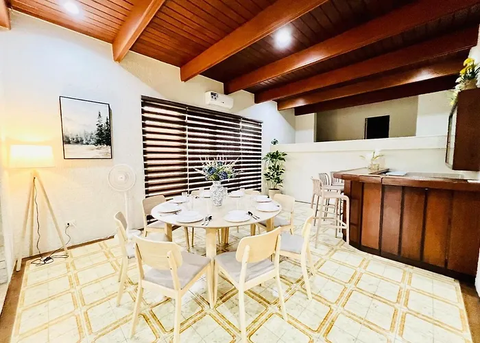 ヴィラ 4br Huge House Up To 30px With 2 Car Park *
