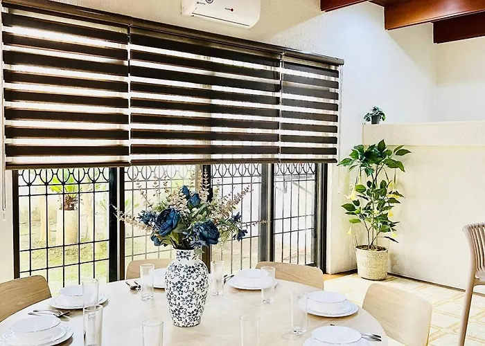4br Huge House Up To 30px With 2 Car Park セブ市